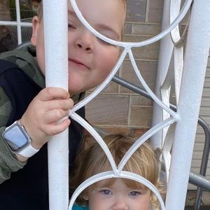 Meet your Posher, Louise